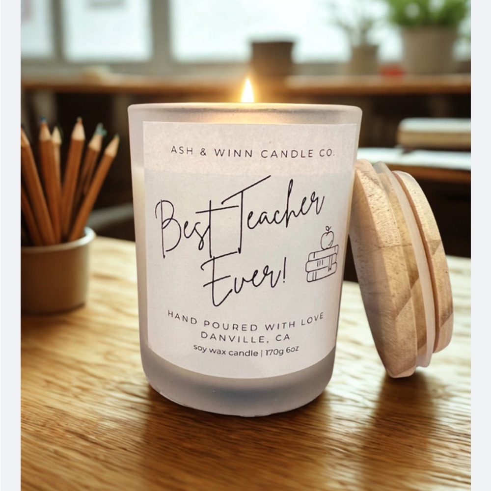'Best Teacher Ever' Hand-Poured Soy Wax Candle
